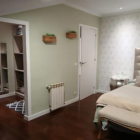 Apartamento Atico En Playa Samil Vigo