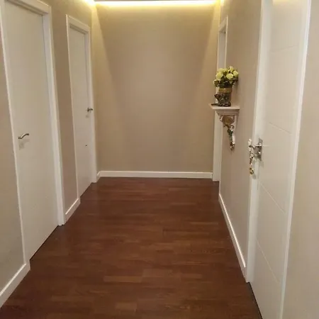 Atico En Playa Samil アパート